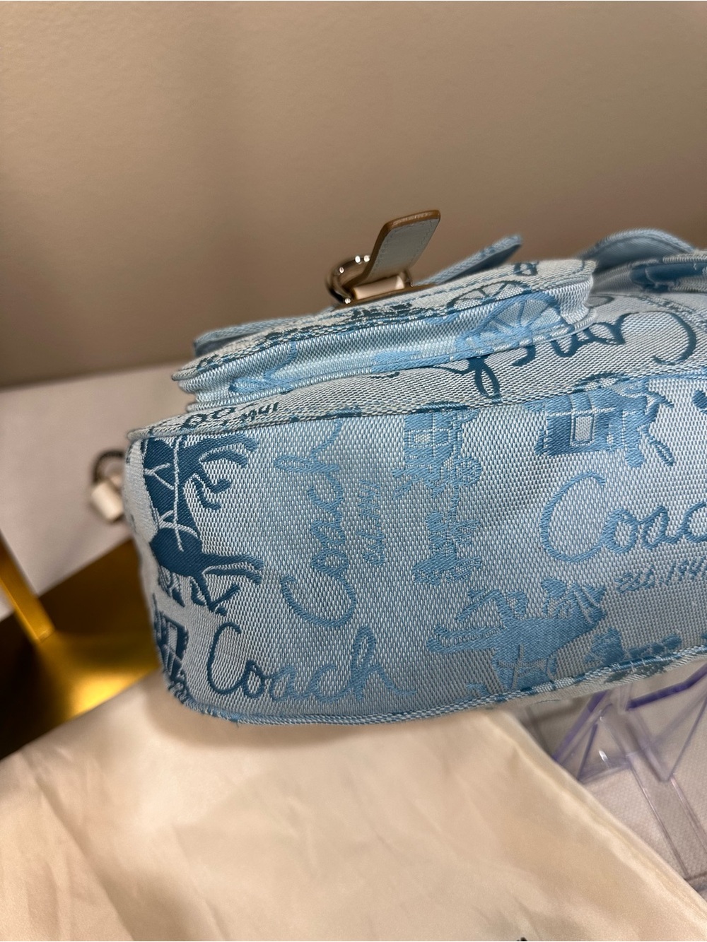 Coach Horse & Carriage Y2K shoulder Bag with Cream Trim with dust bag - Picture 10 of 15